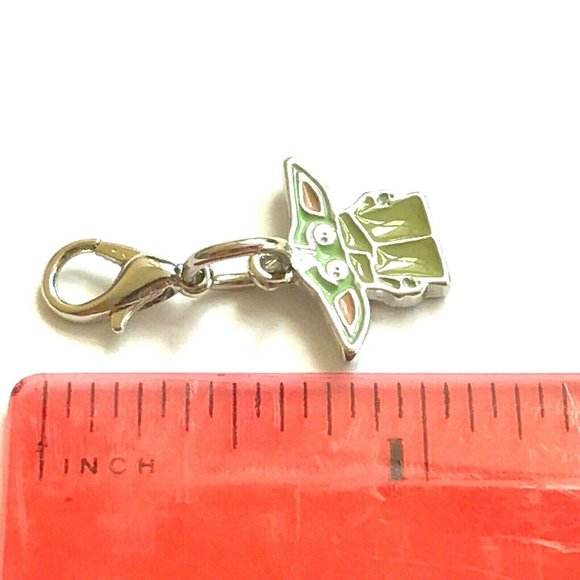 Star Wars The Child Baby Yoda Mandalorian Charm Zipper Pull Clip On Backpack - Picture 5 of 6